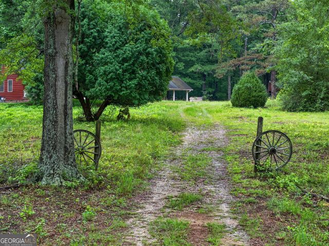 215 Boone Road, Newnan, GA 30263