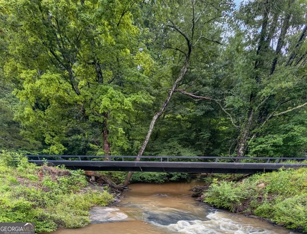 215 Boone Road, Newnan, GA 30263