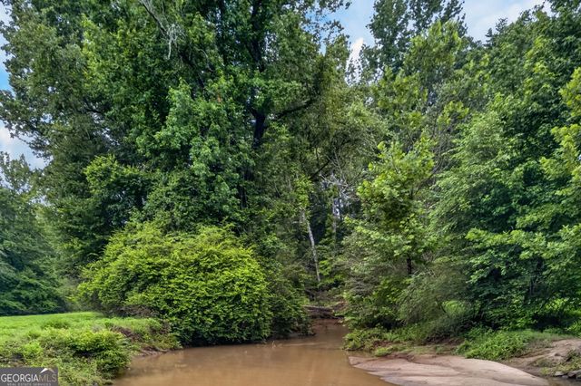 215 Boone Road, Newnan, GA 30263