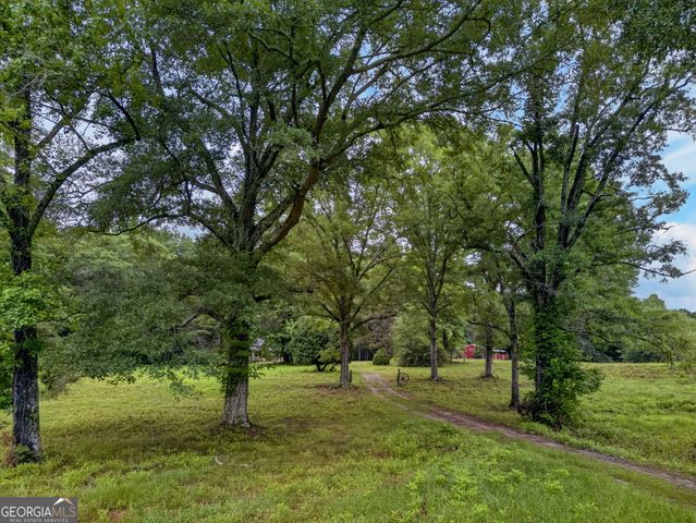 215 Boone Road, Newnan, GA 30263