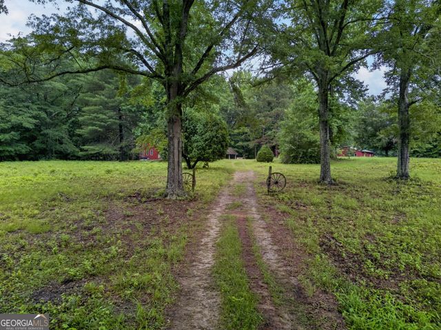 215 Boone Road, Newnan, GA 30263