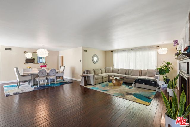 416 Coutin Lane, Glendale, CA 91206