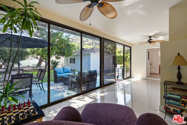 416 Coutin Lane, Glendale, CA 91206