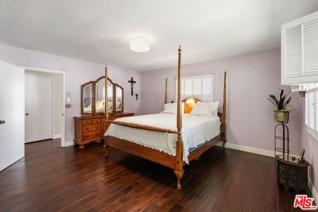 416 Coutin Lane, Glendale, CA 91206