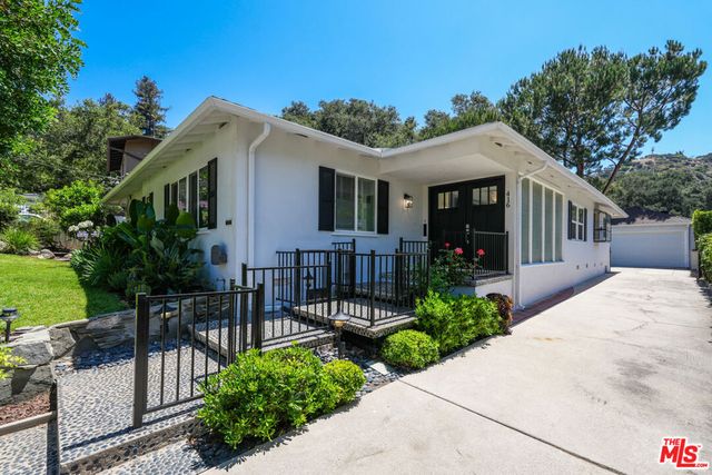 416 Coutin Lane, Glendale, CA 91206