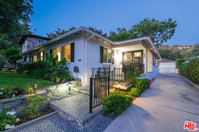416 Coutin Lane, Glendale, CA 91206