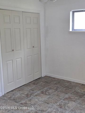 3900 Cypress Street, Moss Point, MS 39563