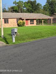 3900 Cypress Street, Moss Point, MS 39563