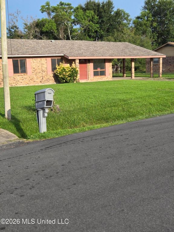 3900 Cypress Street, Moss Point, MS 39563