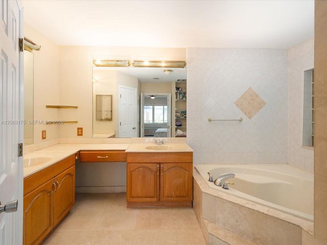 3134 Pierce Street, Hollywood, FL 33021