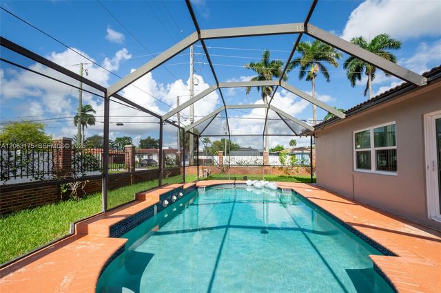 3134 Pierce Street, Hollywood, FL 33021