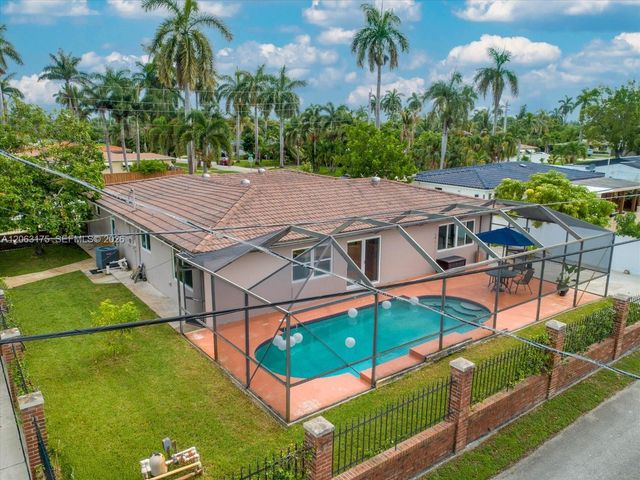 3134 Pierce Street, Hollywood, FL 33021