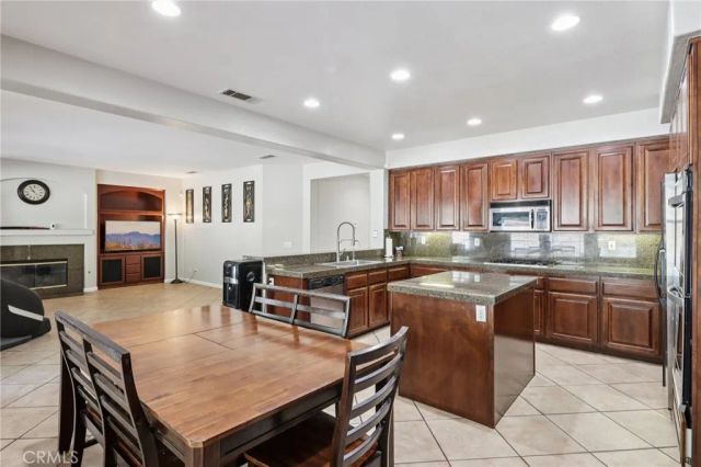 23427 Fern Place, Murrieta, CA 92562