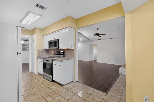432 Sandy Trail, Richardson, TX 75080