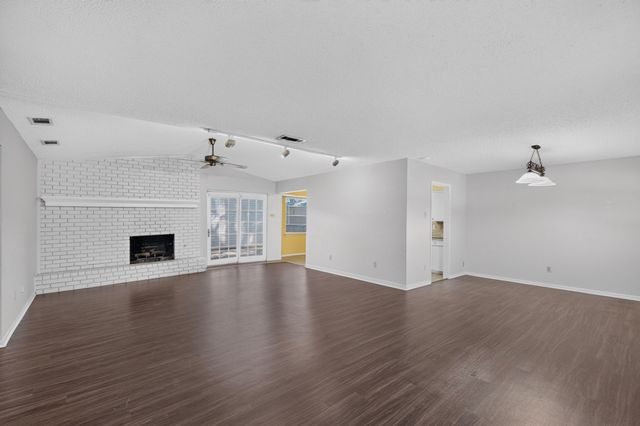 432 Sandy Trail, Richardson, TX 75080