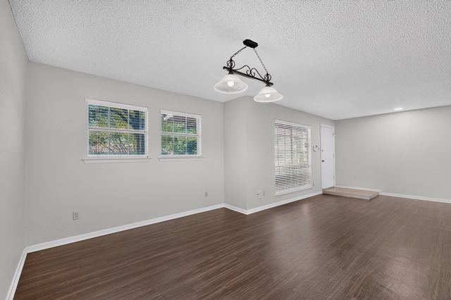 432 Sandy Trail, Richardson, TX 75080