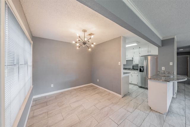 821 Prestwick Street, Bedford, TX 76022