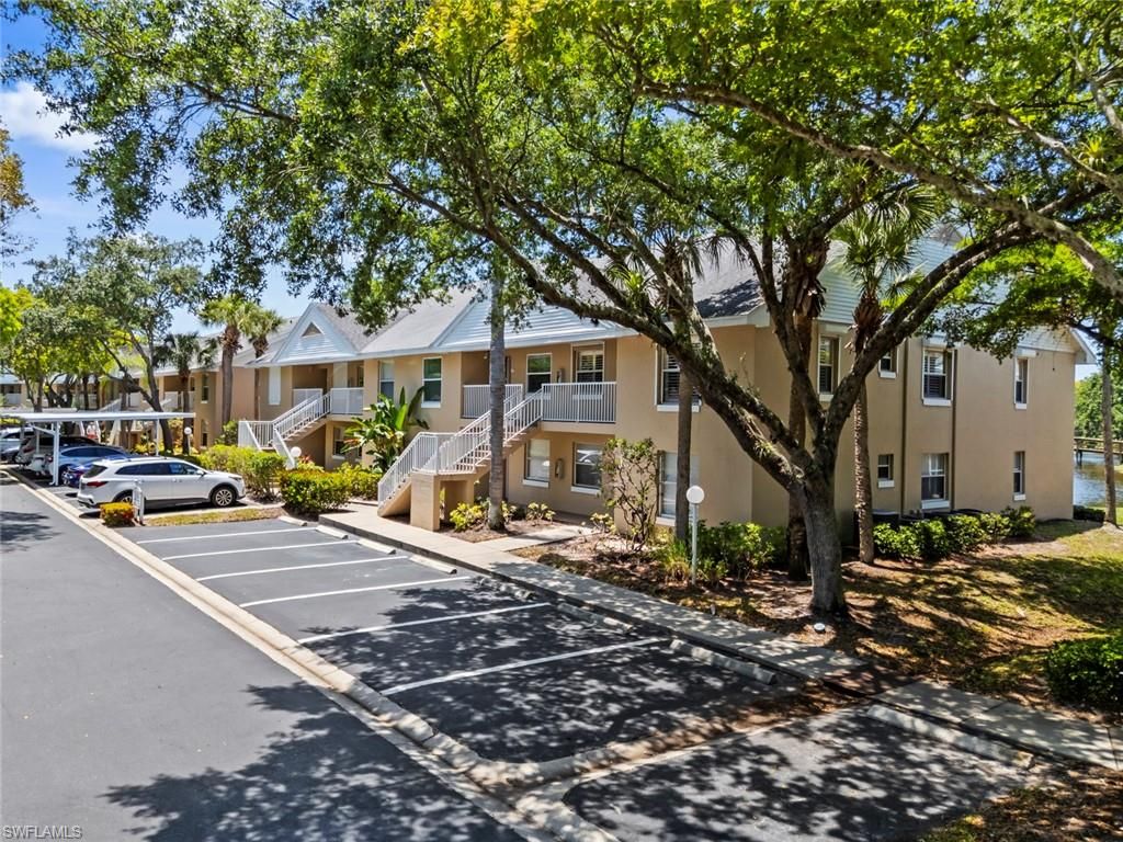 162 Pebble Shores DR 101, NAPLES, FL 34110 — photo 3