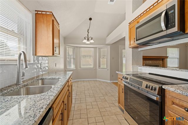 617 Atkinson Avenue, Copperas Cove, TX 76522