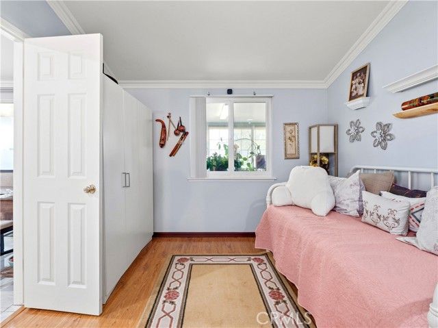 26835 Avenue Of The Oaks B, Newhall (santa Clarita), CA 91321