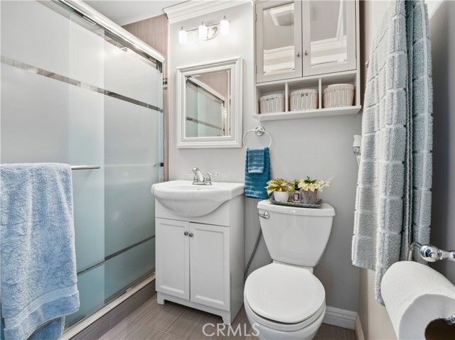 26835 Avenue Of The Oaks B, Newhall (santa Clarita), CA 91321