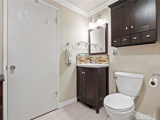 26835 Avenue Of The Oaks B, Newhall (santa Clarita), CA 91321