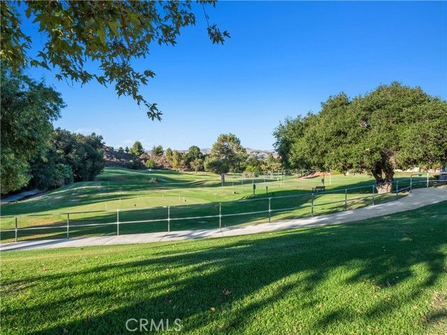 26835 Avenue Of The Oaks B, Newhall (santa Clarita), CA 91321