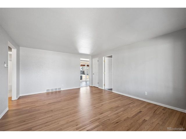 9000 Gyda Dr, Arvada, CO 80002