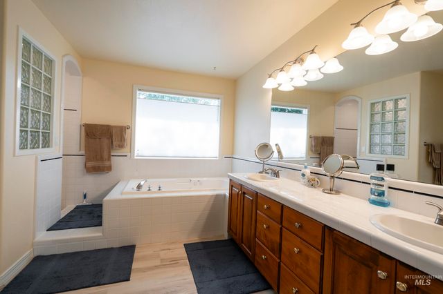 1788 N Princeton Way, Eagle, ID 83616