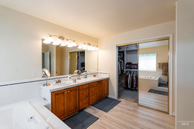 1788 N Princeton Way, Eagle, ID 83616