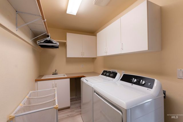 1788 N Princeton Way, Eagle, ID 83616