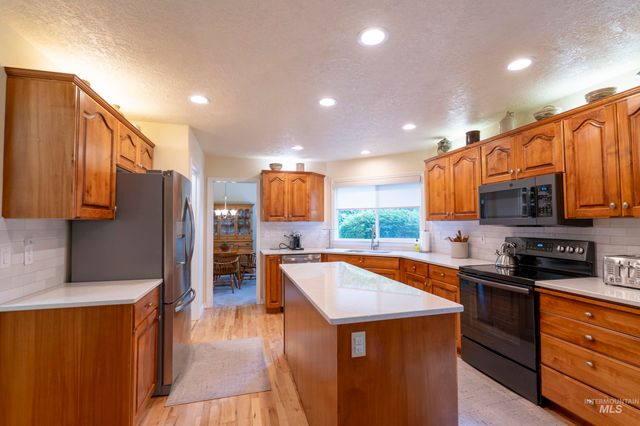 1788 N Princeton Way, Eagle, ID 83616