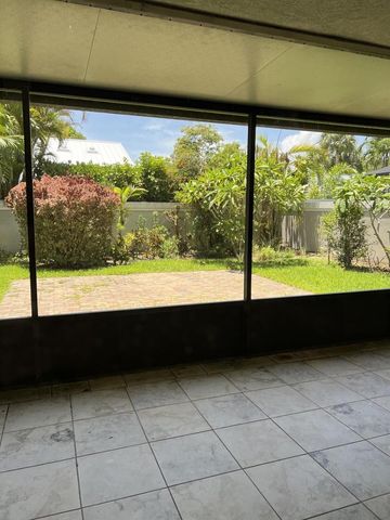 150 CAPE POINTE Circle, Jupiter, FL 33477