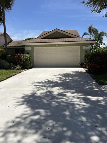 150 CAPE POINTE Circle, Jupiter, FL 33477