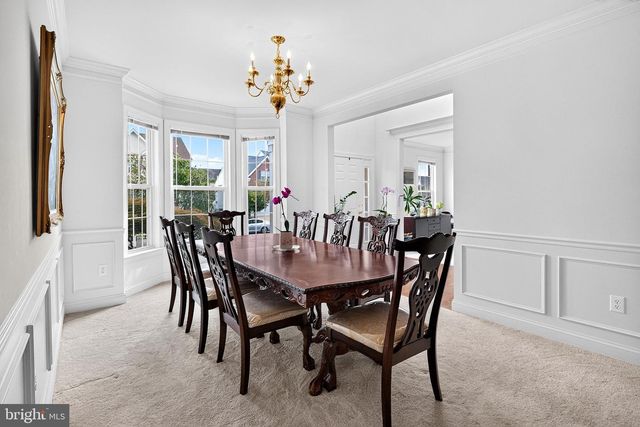 58 MEADOW RUN RD, Bordentown, NJ 08505