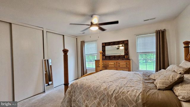 31 BLANCHARD DR, Woodbury, NJ 08096