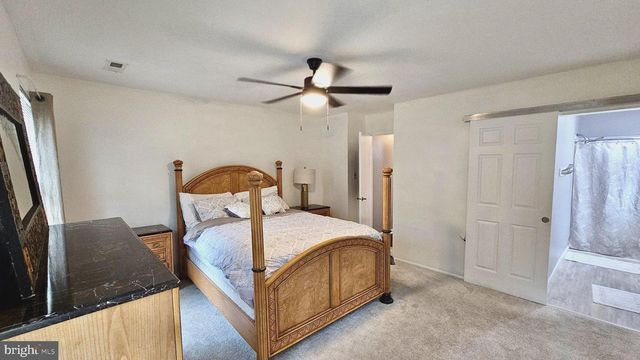 31 BLANCHARD DR, Woodbury, NJ 08096