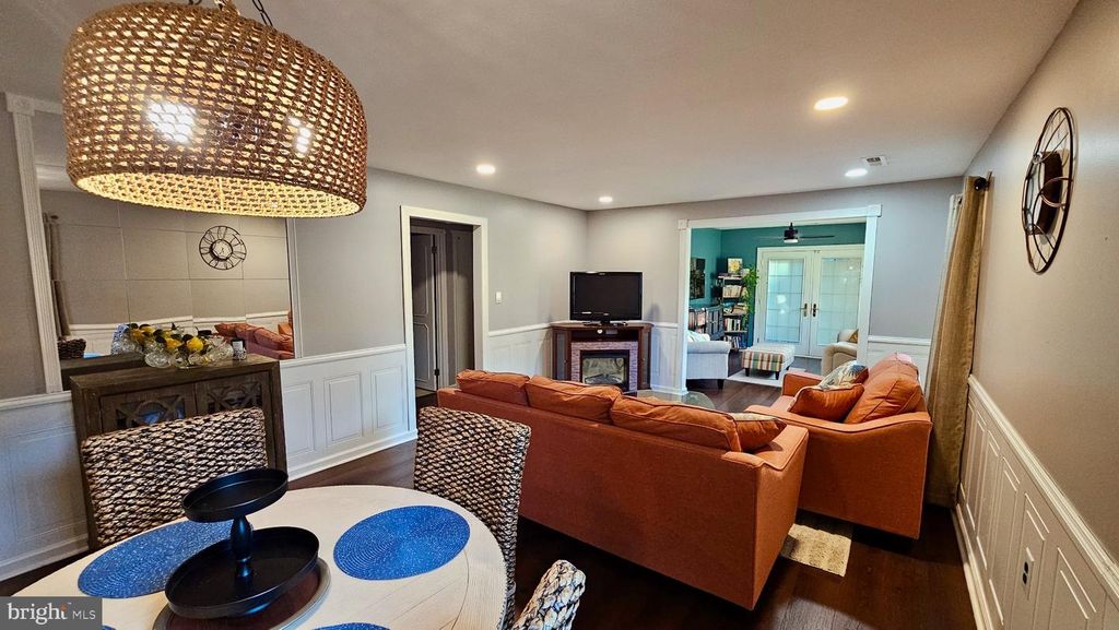 31 BLANCHARD DR, WOODBURY, NJ 08096 — photo 2