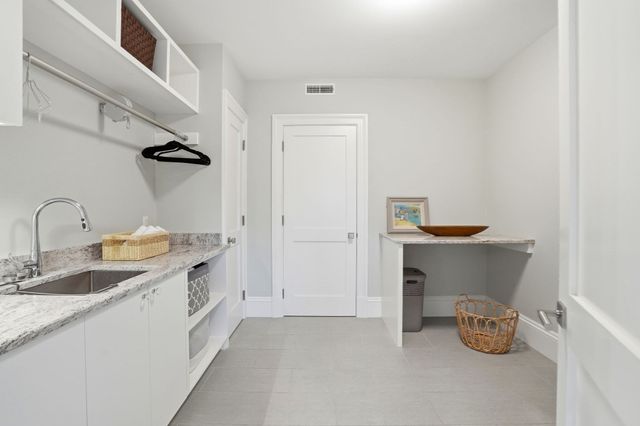 15 John Poulter Road, Lexington, MA 02421
