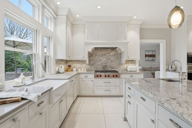15 John Poulter Road, Lexington, MA 02421