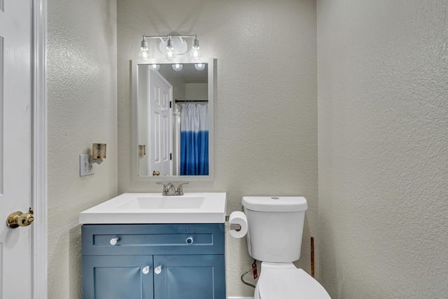 344 Ventanas Ave, Oakdale, CA 95361