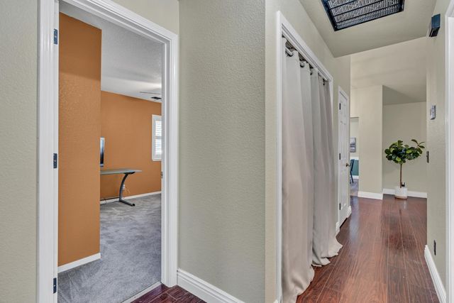 344 Ventanas Ave, Oakdale, CA 95361