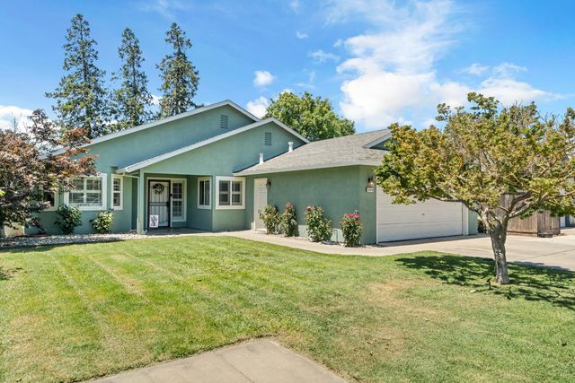344 Ventanas Ave, Oakdale, CA 95361