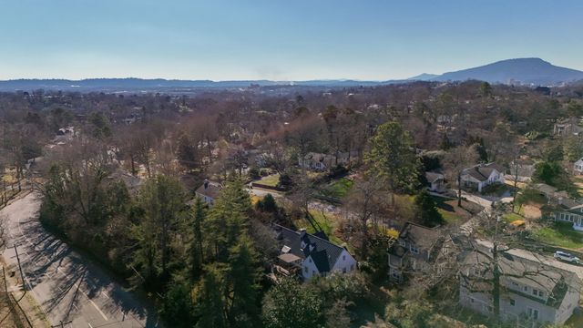 1259 Duane Road, Chattanooga, TN 37405