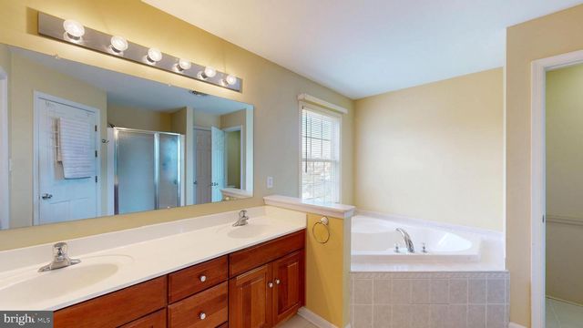 321 PEBBLE DR, Camden Wyoming, DE 19934