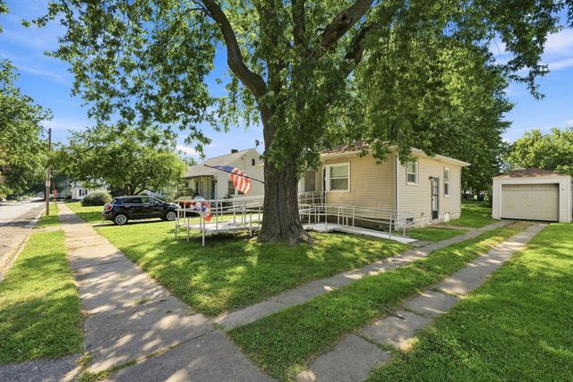 331 W 29th Street, Davenport, IA 52803