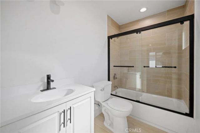 7445 Balcom Avenue, Reseda, CA 91335