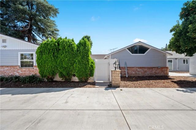 7445 Balcom Avenue, Reseda, CA 91335