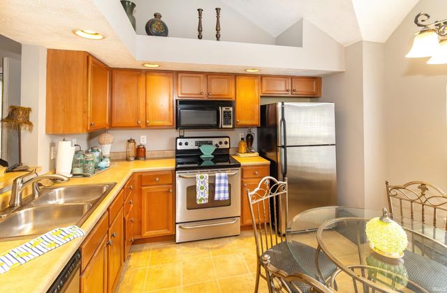 3032 Galleon Drive, Evansville, IN 47725