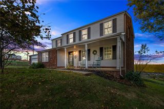 128 Rivercrest Dr, Coraopolis, PA 15108